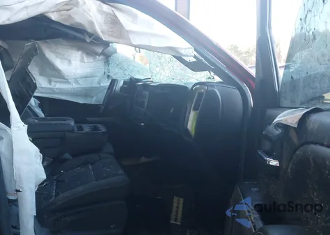 2018 Chevrolet Silverado 1500 2Lt z USA, uszkodzony, nr VIN 3GCUKREC8JG327195